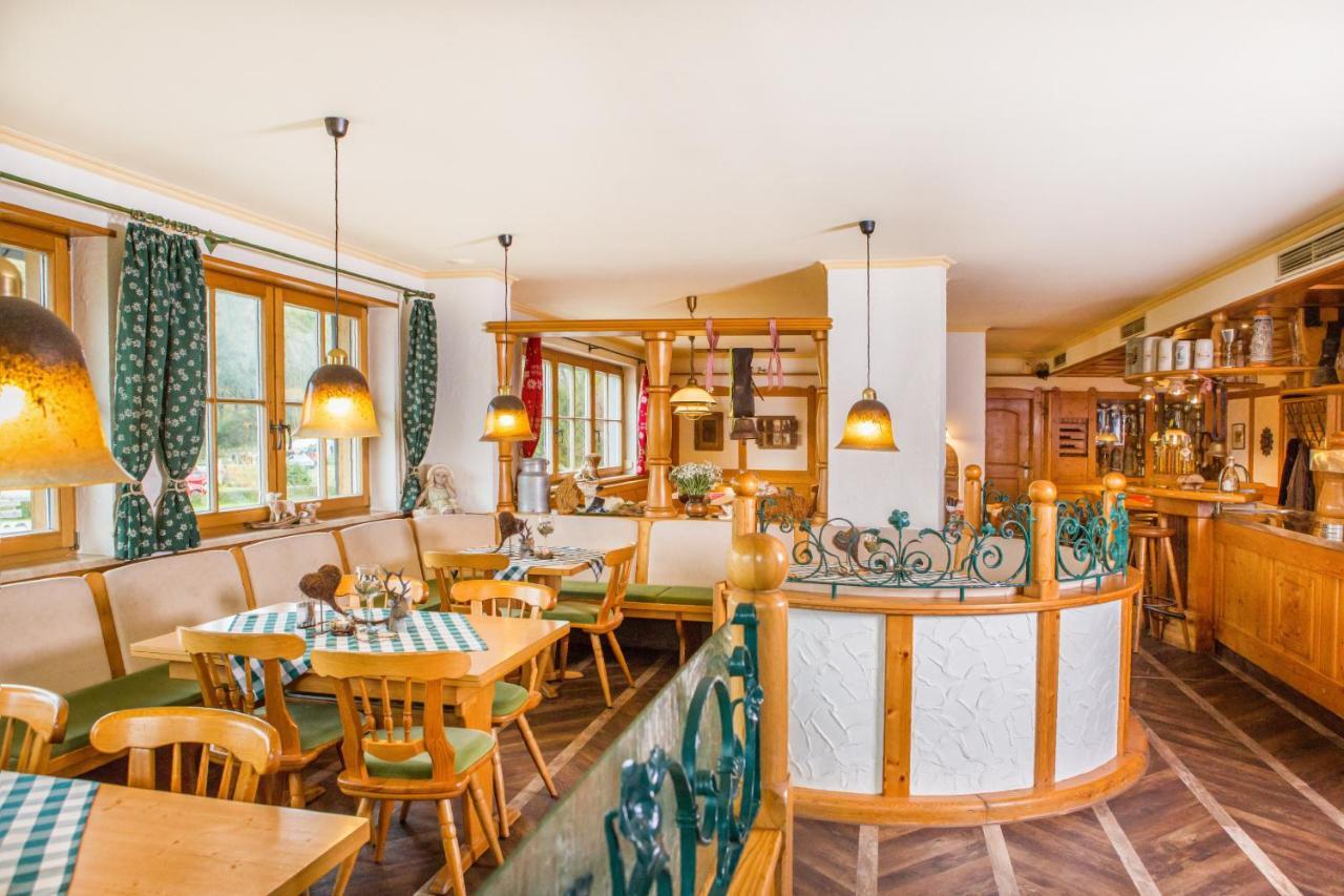 Traditions-Gasthaus Bayrischer Hof Leutkirch im Allgäu Екстериор снимка
