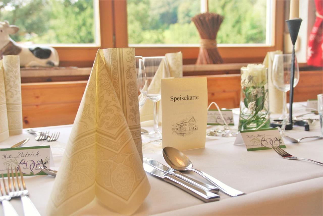 Traditions-Gasthaus Bayrischer Hof Leutkirch im Allgäu Екстериор снимка