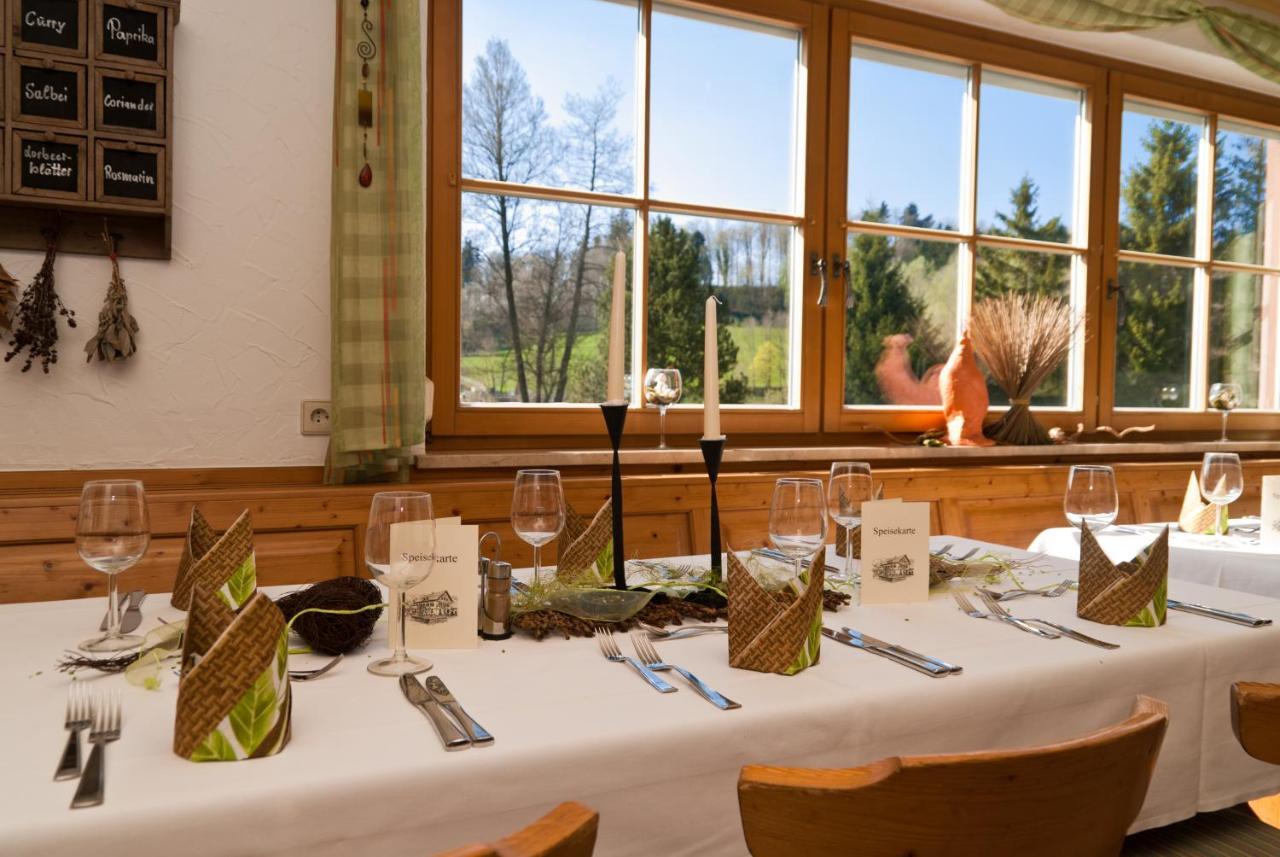 Traditions-Gasthaus Bayrischer Hof Leutkirch im Allgäu Екстериор снимка